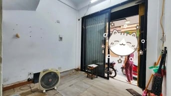 Cho thuê nhà ngõ ô tô tránh phố Núi Trúc, 20m2, 4 tầng, tiện kinh doan
