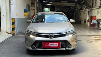 Toyota Camry 2.5Q 2018 Nâu vàng 95,863km