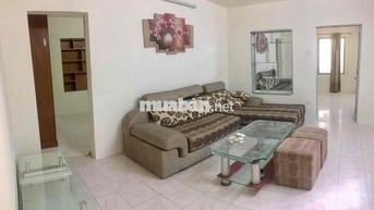 Cho thuê căn tập thể Thành Công 84m2
