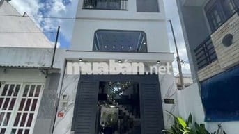 Nhà Cuối Hẻm 1/ Lê Văn Khương, 4.5m x 13m, 3 lầu, có gara xe hơi
