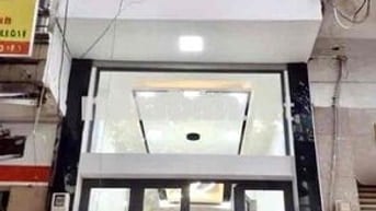 CHO THUÊ NHÀ MẶT TIỀN 5 TẦNG HÀN HẢI NGUYÊN Q11