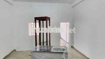 E cập nhập thêm hình ảnh nhà cho thuê giúp c Kiều. Hiện đang còn căn n