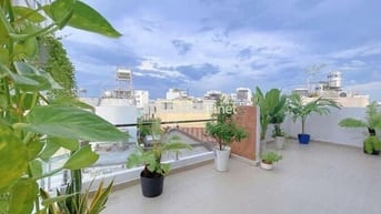 Căn hộ 2pn 80m2 sân vườn full nội thất Điện Biên Phủ - Q1