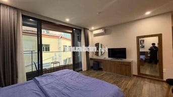 STUDIO BAN CÔNG 45m2 FULL NỘI THẤT NHÀ MỚI 100% NGAY BỜ KÈ HOÀNG SA