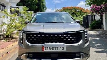 CARNIVAL 2025 2.2D SIGNATURE DẦU 4.000KM ZIN 100%