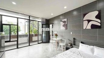 STUDIO BAN CÔNG CỬA SỔ MỚI 100% 35m2 ĐI BỘ QUA TOÀ NHÀ VIETTEL