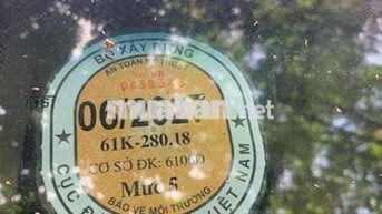 Kia Sorento 7 chỗ Xăng màu Đen