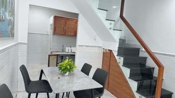 NHỈNH 3 TỶ - ĐƯỜNG NHỰA 6M THÔNG - NGAY KÊNH TÂN HOÁ - 3 TẦNG - DT30M2