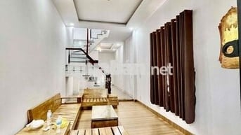 Cho Thuê Nhà DT 3,5x20 1Trệt 2Lầu 4Pn 3Wc Sân Rộng Hẻm Ôtô Ngã Tư Ga