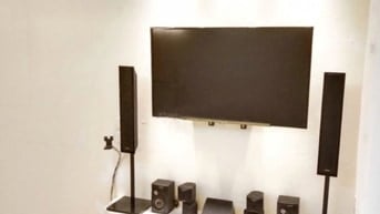 Nhà tập thể mặt phố quận Hai Bà 