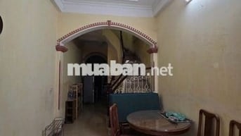 Cho thuê nhà 3 tầng khu vực Tam Trinh, Hà Nội