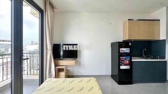 cho thuê căn hộ studio full nội thất ngay Thành Thái quận 10