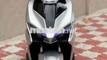 Honda Air Blade  2017 Bạc Porsche bạc đen mới 98 %