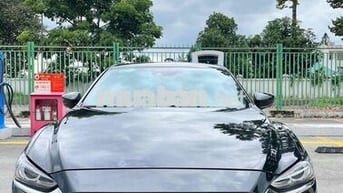 Mazda 6 Premium 2022 Đen