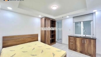 STUDIO SÂN SAU - GIẾNG TRỜI SIÊU THOÁNG NGAY CHỢ THẠCH ĐÀ, FULL TOPING