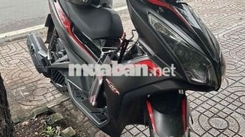Honda Air Blade mắt cú bảng đặc biệt