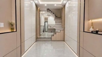 BÁN NHÀ ĐẸP 3 TẦNG, ĐƯỜNG ĐOÀN VĂN BƠ, DT 50M2, 5 PN -4 WC, GIÁ 5,5 TỶ
