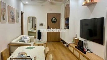 Chính chủ bán căn chung cư full nội thất