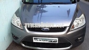 Ford Focus 2.0 Limited Số tự động Xám