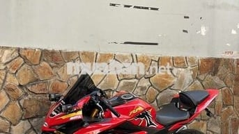 Honda CBR150R 2023 Đỏ 9200km , Chinh Chủ Cc