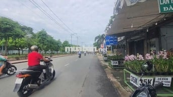 Bán nhà mặt tiền đường Trần Văn Giàu P.Tân Tạo Q.Bình Tân.