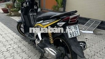Yamaha Nouvo Đen