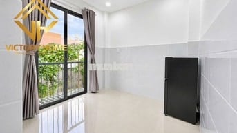 NHẬN XE ĐIỆN-Phòng mới ban công-Full nội thất-Thú cưng-kế chợ Bà Chiểu