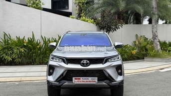 Toyota Fortuner Legender 2022 2.8L 4x4AT