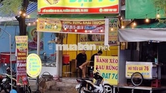 mình cần sang quán bánh xèo miền trung 