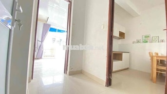 1 PN TÁCH BẾP BAN CÔNG RIÊNG SIÊU BỰ 40m2 NGAY NGÃ 5 CHUỒNG CÚN