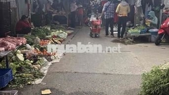 bán nhà mặt tiền chợ trung Chánh- giáo xứ trung Chánh