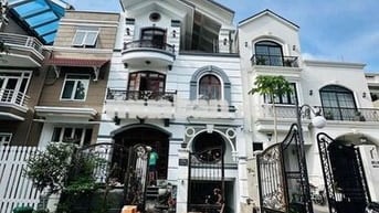 CHO THUÊ BIỆT THỰ NAM THIÊN 1 – PHÚ MỸ HƯNG, QUẬN 7