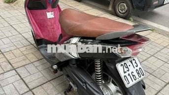 Yamaha Mio Đen, Hồng