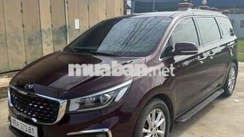 Kia Sedona SX 2018 Dầu Đỏ mận