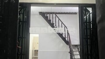 Cho thuê nhà hẻm xe hơi Phan Huy Ích, Tân Bình chỉ 8.5tr/tháng
