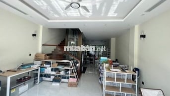 Cho thuê văn phòng khu eden rose 4 tầng có thang máy, điện mặt trời