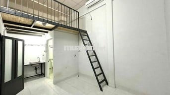 phòng có gác gần ngã tư phú nhuận