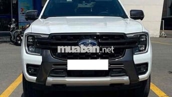 Ford Ranger Wiltrak 2 cầu 2025 đi lướt