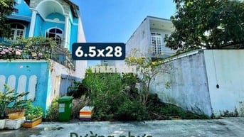 Hàng ngộp!!!173m2(6,5x28) giá 1tỷ250 trung tâm thị trấn Củ Chi SHR