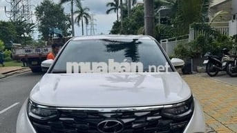 Hyundai Custin 2.0T Trắng 66.900 km