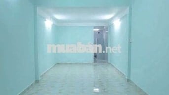 nhà sạch sẻ mới sữa lại mới 3 phòng ngủ rẻ bèo 