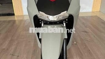 Honda SH 125i ABS 2026 Xám 89 km
