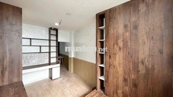 STUDIO MỚI XÂY FULL NỘI THẤT SIÊU XỊN - cửa sổ trời - có Bancol