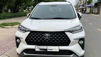 Toyota Veloz Top 2024 9000 km Trắng