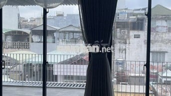 Cho thuê nhà phố hẻm đường 3/2 4*16m, đường 8m, Quận 10, giá 12.5tr