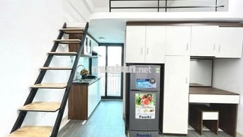 GÁC XÉP FULL ĐỒ BAN CÔNG THOÁNG NGAY CUỐI ĐƯỜNG CHIẾN THẮNG VĂN QUÁN