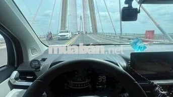 Toyota Veloz Cross Top 2022 Trắng 7 chỗ 260.000 km