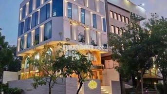 💎 CHO THUÊ NHÀ GÓC 2 MẶT TIỀN TRƯƠNG CÔNG ĐỊNH * 10X18M * TRỆT 3 LẦU 
