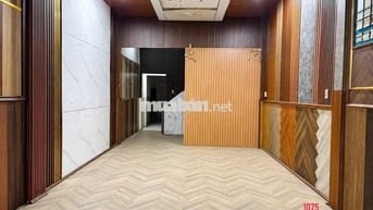 Cho thuê nhà mặt tiền Phạm Văn Thuận giá 17 triệu ngay quảng trường 