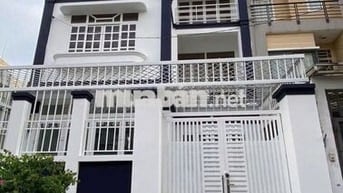 CHO THUÊ NGUYÊN CĂN KHU SÂN BAY. DT: 6X20M. TRỆT 2 LẦU SÂN THƯỢNG